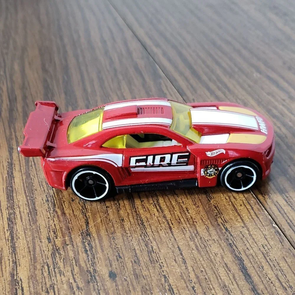 2011 CHEVY CAMARO 2020 Hot Wheels Rescue Series Red